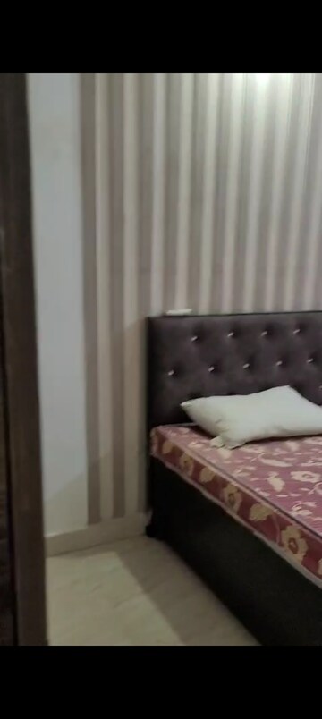 Bedroom in 3 BHK Builder Floor at Indrapuram – for Sale