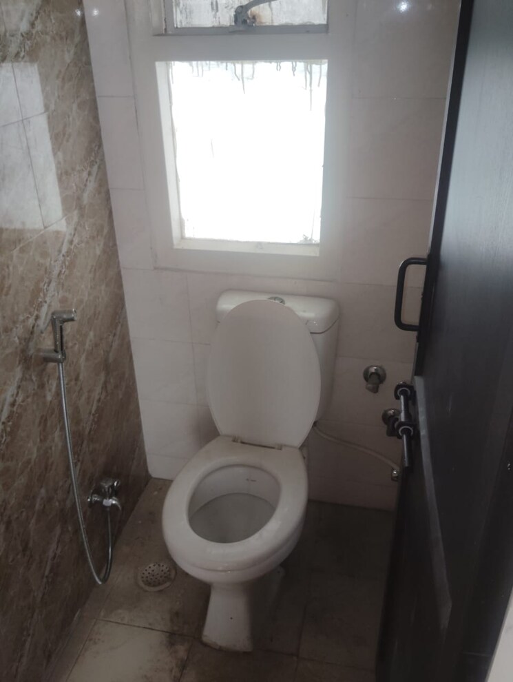 Bathroom, gnida-lohiya-enclave-omicron-1a 2 Bedroom 759 Sq.Ft. Apartment In Omicron 1a Greater Noida Greater Noida 8860439