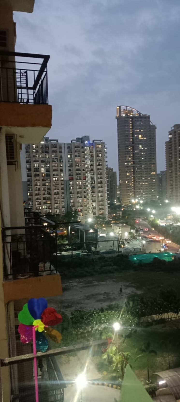 Exterior View, aims-golf-city 2 Bedroom 950 Sq.Ft. Apartment In Sector 75 Noida 8860441