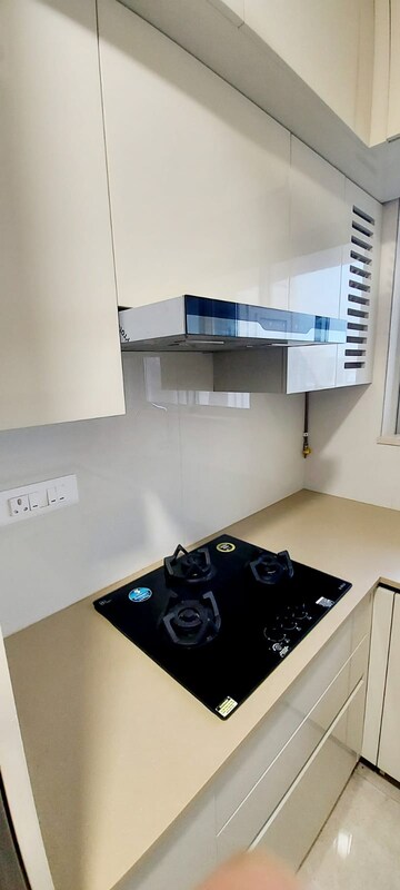 Master Bedroom in 1 BHK Apartment at Hiranandani Regent Hill, Powai – for Rent