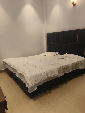 Room in  Pg at Sushant Lok I – for Rent