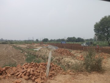 2.5 BHK Villa For Sale in Noida Greater Noida Expressway