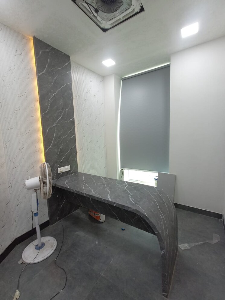 Team Area, mani-casadona Commercial Office Space 648 Sq.Ft. In New Town Kolkata 8860530