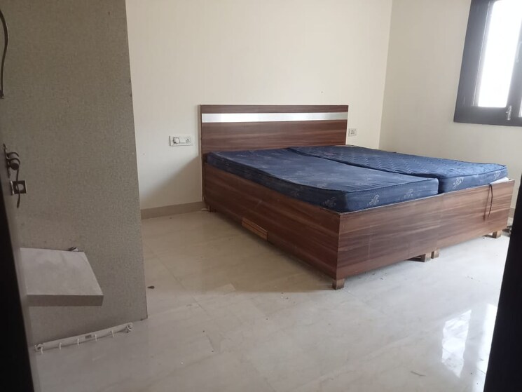 Room, sushant lok i Pg For Boys & Girls In Sushant Lok I 8860553