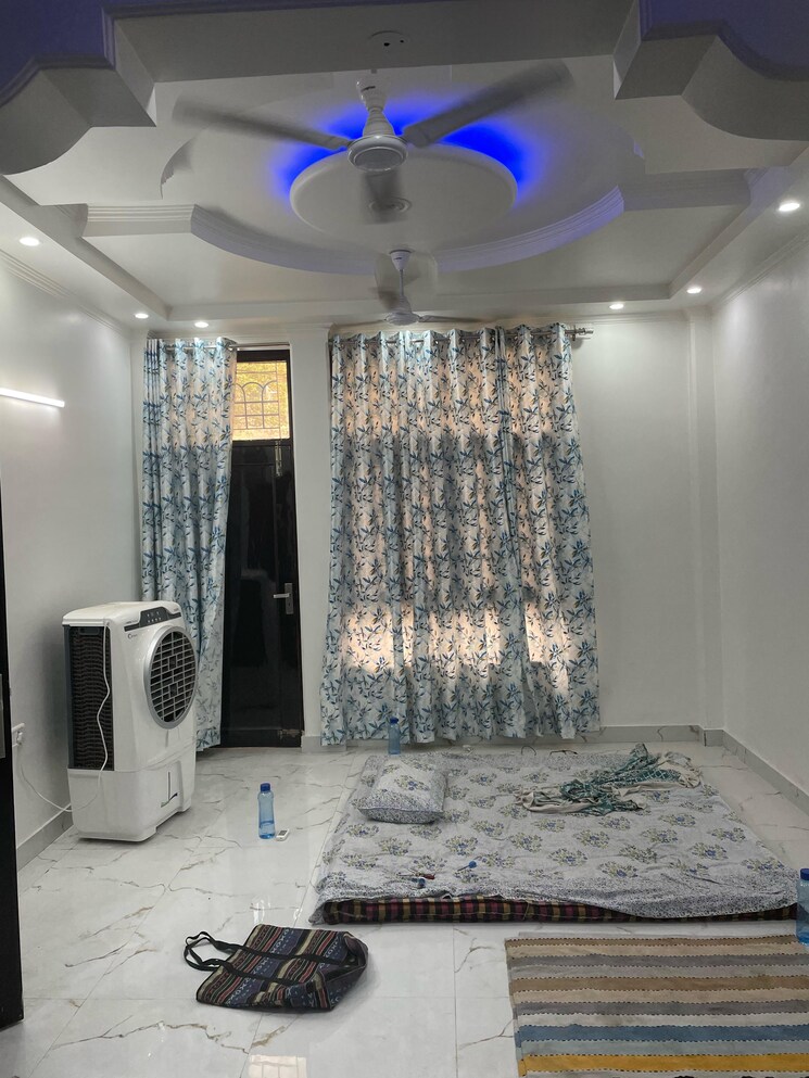 Living Room, shakti khand 2 Bedroom 1100 Sq.Ft. Builder Floor In Shakti Khand Ghaziabad 8860736