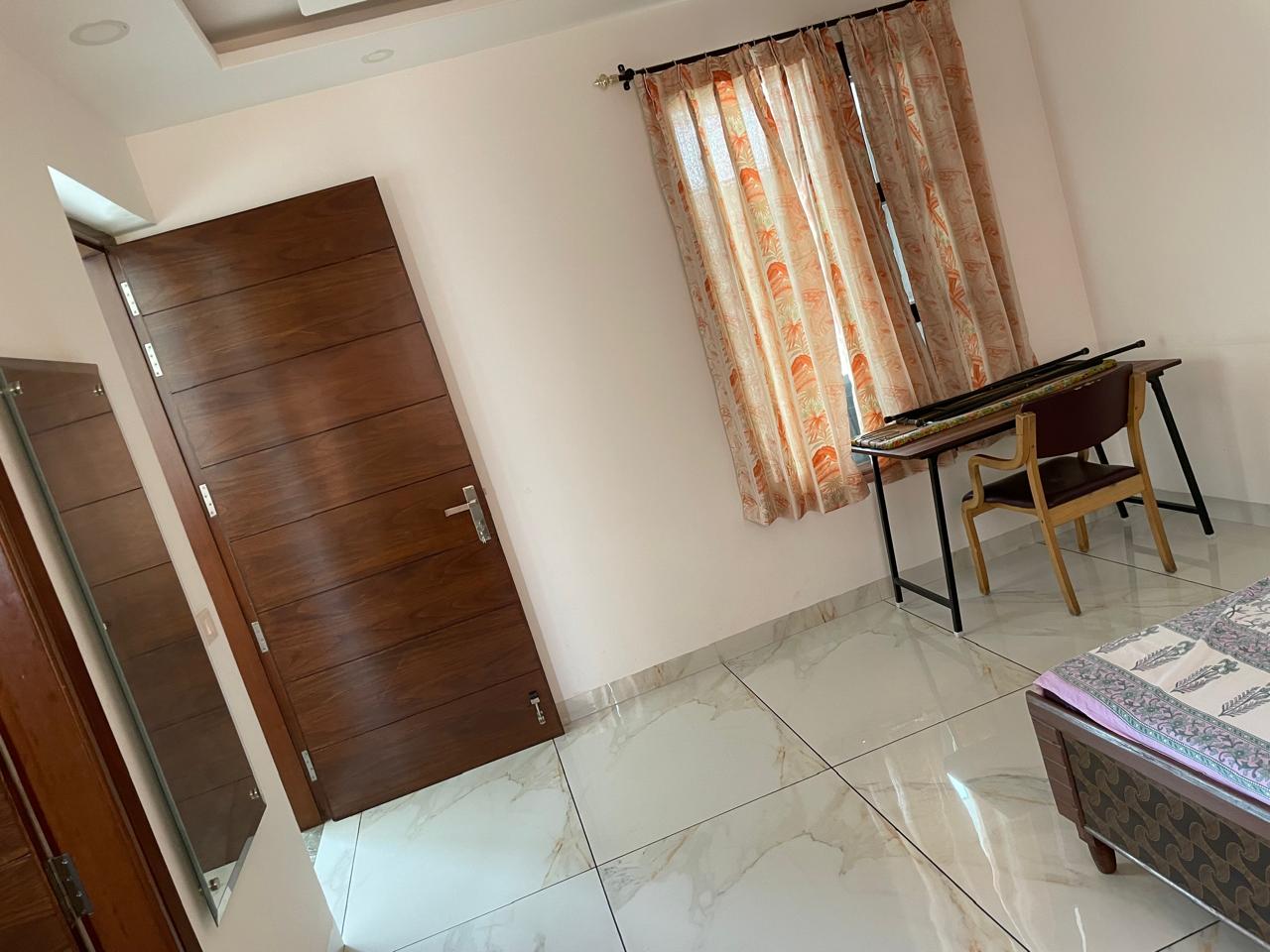 1 BHK Builder Floor For Rent in 1bhk Fully Furnished 