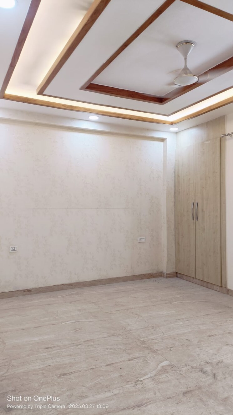 Room, sector 37 3 Bedroom 1620 Sq.Ft. Builder Floor In Sector 37 Faridabad 8860710