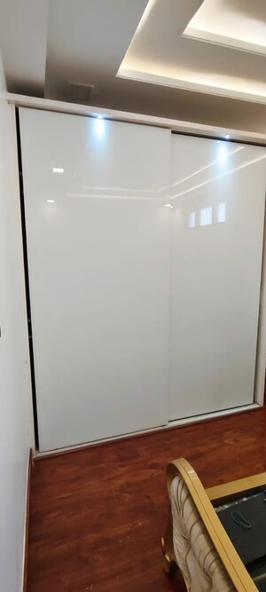 Room in 3 BHK Independent House at Sector 37 – for Sale