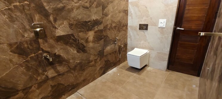 Bathroom, sector 37 3 Bedroom 3000 Sq.Ft. Independent House In Sector 37 Chandigarh 8860689