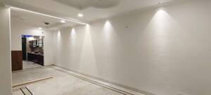 Room in 3 BHK Independent House at Sector 37 – for Sale