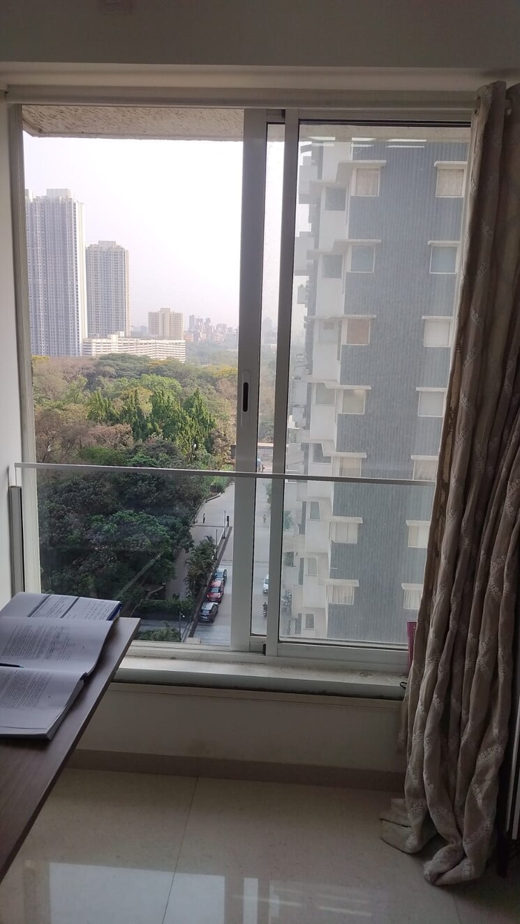 Balcony, courtyard-by-narang-realty-and-the-wadhwa-group 2 Bedroom 542 Sq.Ft. Apartment In Pokhran Road No Two Thane 8860707