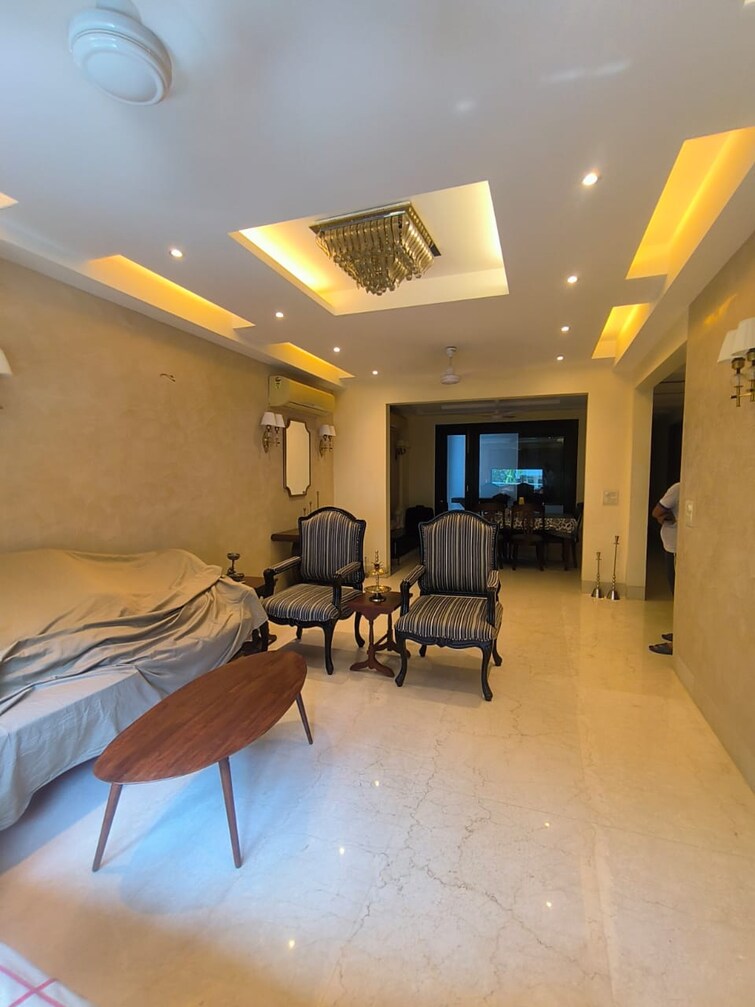 Cover Image, greater kailash ii 3 Bedroom 2200 Sq.Ft. Builder Floor In Greater Kailash ii Delhi 8860715