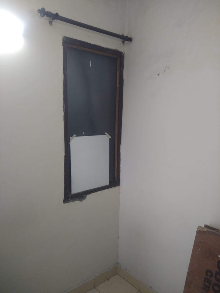 Room, kalkaji 1 RK 250 Sq.Ft. Builder Floor In Kalkaji Delhi 8860755