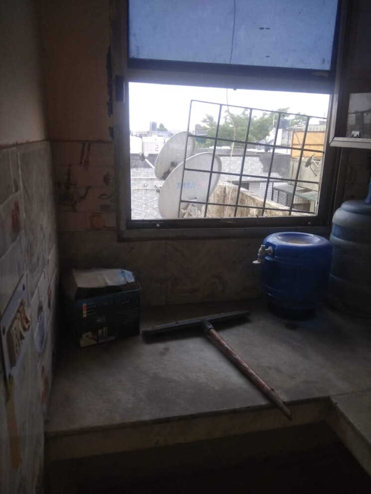 Kitchen, kalkaji 1 RK 250 Sq.Ft. Builder Floor In Kalkaji Delhi 8860755