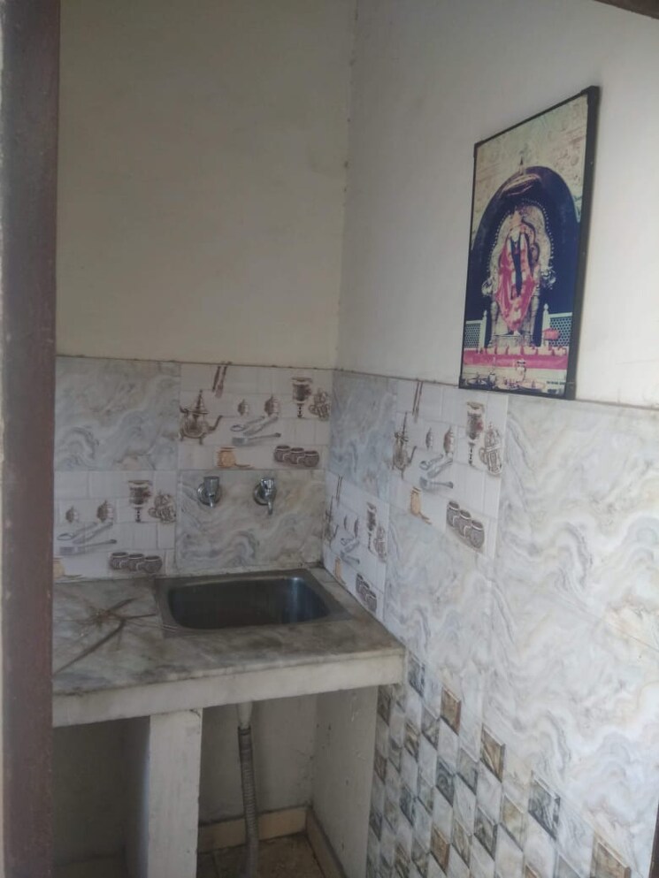 Bedroom, kalkaji 1 RK 250 Sq.Ft. Builder Floor In Kalkaji Delhi 8860755