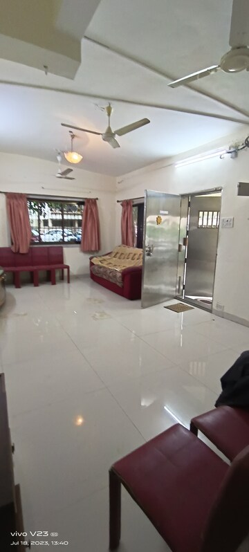 Living Room in 2 BHK Apartment at Lakshachandi Apartments Goregaon East, Goregaon East – for Rent