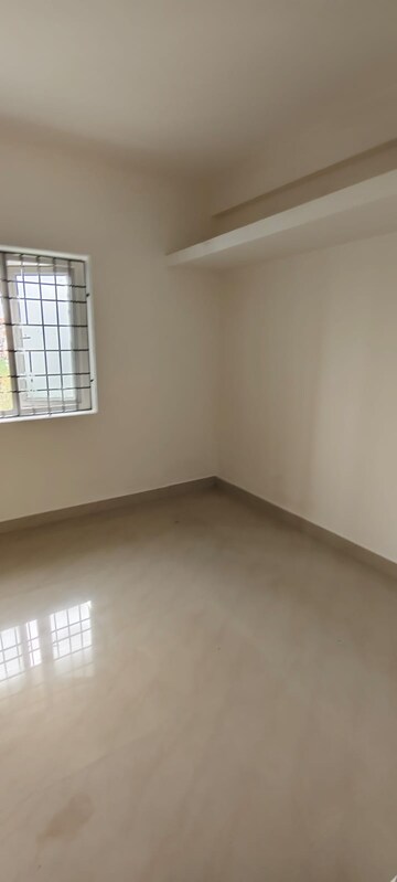 Room in 3 BHK Builder Floor at Tambaram West – for Sale