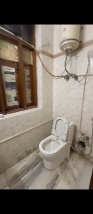 Bathroom in 4 BHK Builder Floor at DLF Atria, Dlf Phase ii – for Rent