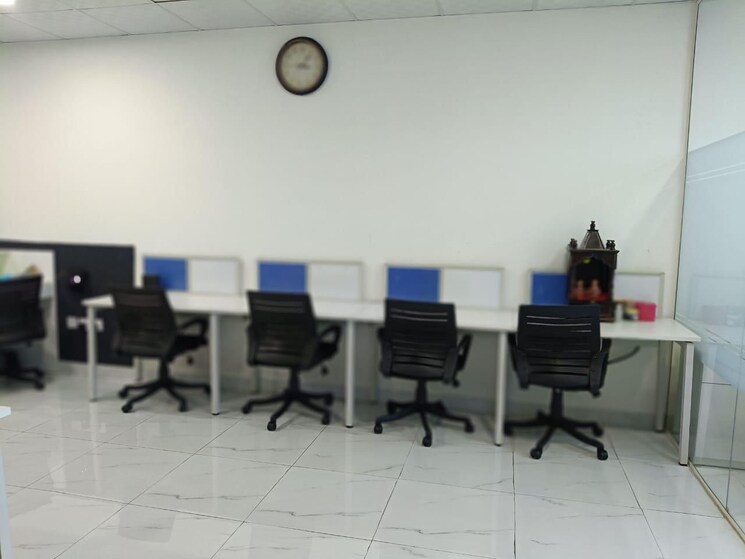 Team Area, sector 132 Commercial Office Space 1042 Sq.Ft. In Sector 132 Noida 8860803