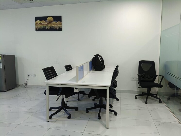 Team Area, sector 132 Commercial Office Space 1042 Sq.Ft. In Sector 132 Noida 8860803