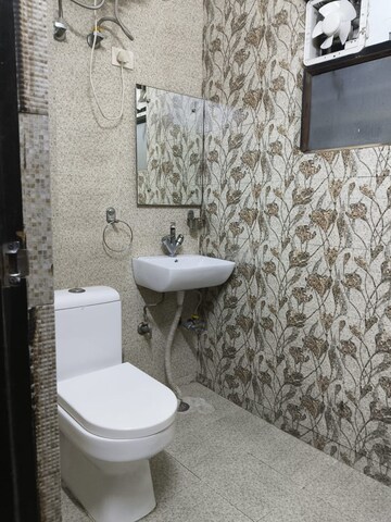 Bathroom in 1 BHK Builder Floor at Sushant Lok I – for Rent