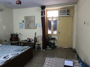 Living Room in 2 BHK Builder Floor at Lajpat Nagar I – for Rent