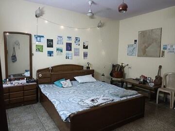 Bedroom in 2 BHK Builder Floor at Lajpat Nagar I – for Rent