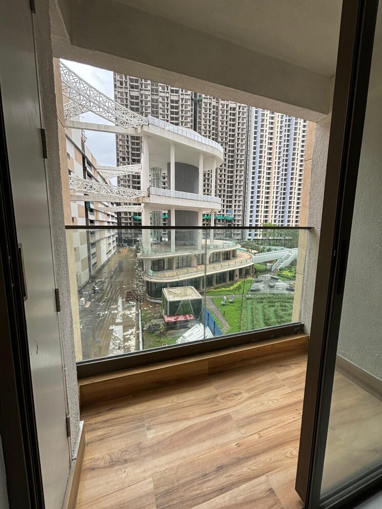 Balcony, raymond-ten-x-habitat 2 Bedroom 700 Sq.Ft. Apartment In Pokhran Road No Two Thane 8860982