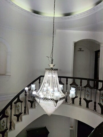 Furnished Amenities in 6 BHK Independent House at Sector 45 – for Sale