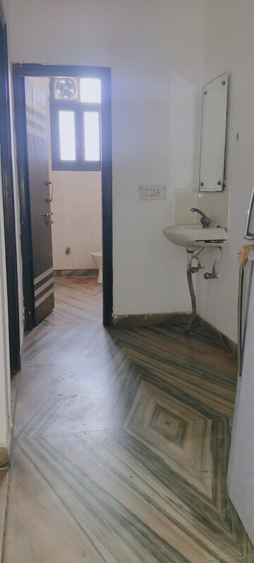Bathroom in 1 BHK Builder Floor at Sushant Lok I – for Rent