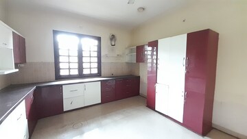 Kitchen in 6 BHK Villa at Mohaba Bazar – for Rent