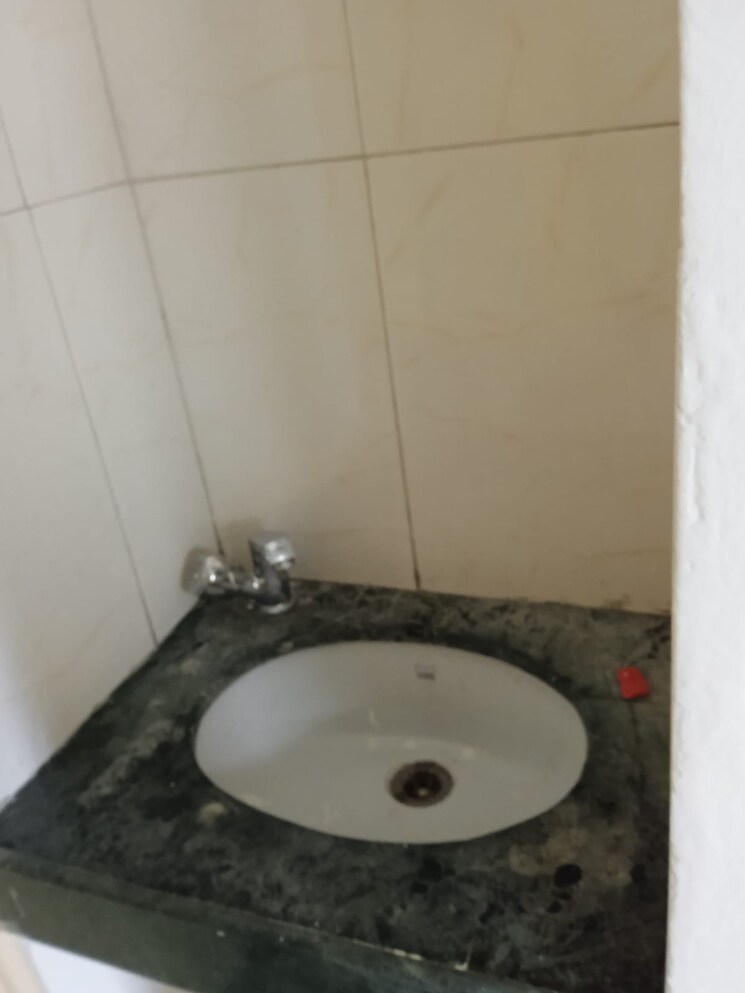 Bathroom, kothrud 2 Bedroom 1090 Sq.Ft. Apartment In Kothrud Pune 8861052