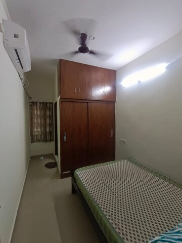 Bedroom in 2 BHK Apartment at Kondapur – for Rent