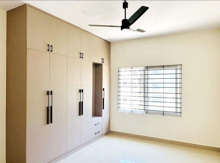 Room, mvp colony 3 Bedroom 1500 Sq.Ft. Apartment In Mvp Colony Vizag 8861265