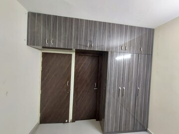 Bathroom in 2 BHK Apartment at Pyramid Heights, Sector 85 – for Rent
