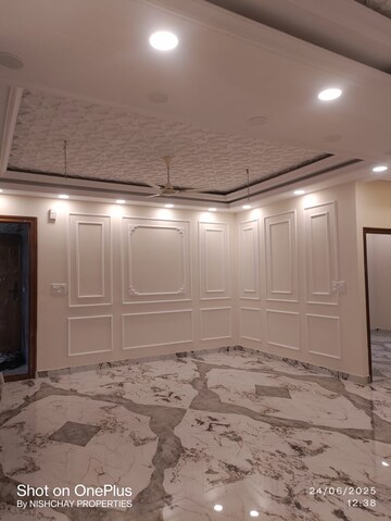 Living Room in 2 BHK Apartment at Kothanur – for Rent