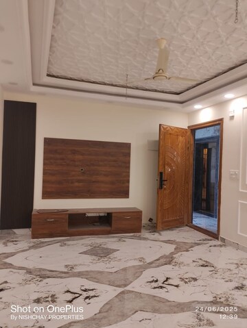 Living Room in 2 BHK Apartment at Kothanur – for Rent