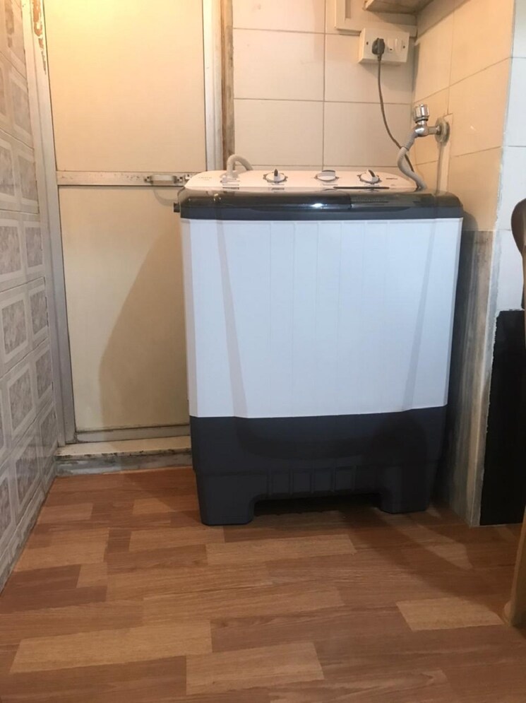 Kitchen, juhu 2 Bedroom 750 Sq.Ft. Apartment In Juhu Mumbai 8861189