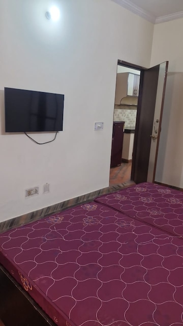 Bedroom in 1 BHK Builder Floor at Sushant Lok I – for Rent
