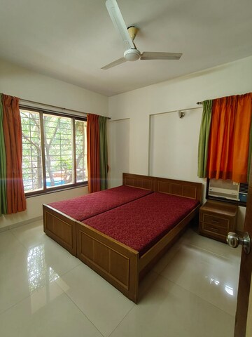 Bedroom in 2 BHK Apartment at Swastik Park, Chembur – for Rent
