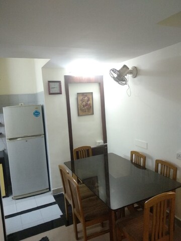 Living Room in 2 BHK Apartment at Santacruz West – for Rent