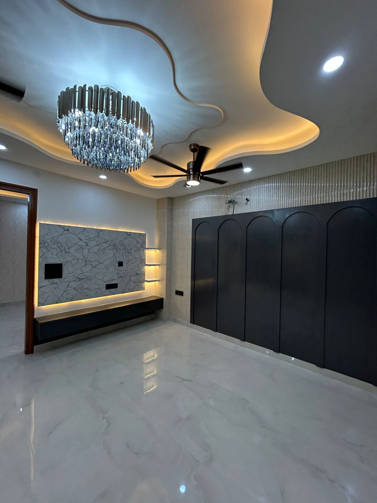 3 BHK Builder Floor For Sale in Dwarka Mor