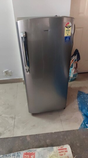 Furnished Amenities in 3 BHK Apartment at Gulmohur Garden, Raj Nagar Extension – for Sale