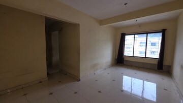 Room in 2 BHK Apartment at Ganesh Krupa Vasant Vihar, Vasant Vihar – for Rent