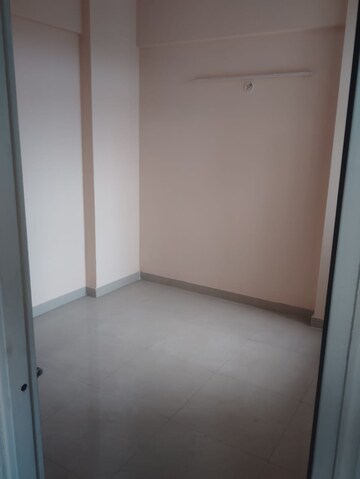 Room in 2 BHK Apartment at GNIDA Lohiya Enclave Omicron 1A, Omicron 1a Greater Noida – for Sale