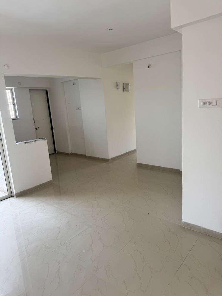 Room, satara road 2 Bedroom 450 Sq.Ft. Apartment In Satara Road Pune 8861471