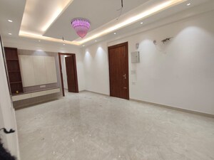 Room in 2 BHK Builder Floor at Jaipuria Heritage, Shahpur Bamheta – for Sale