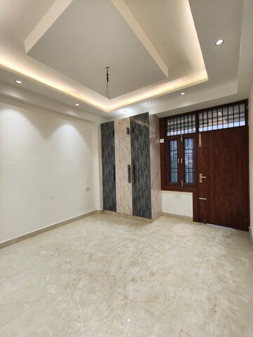 Room in 2 BHK Builder Floor at Jaipuria Heritage, Shahpur Bamheta – for Sale