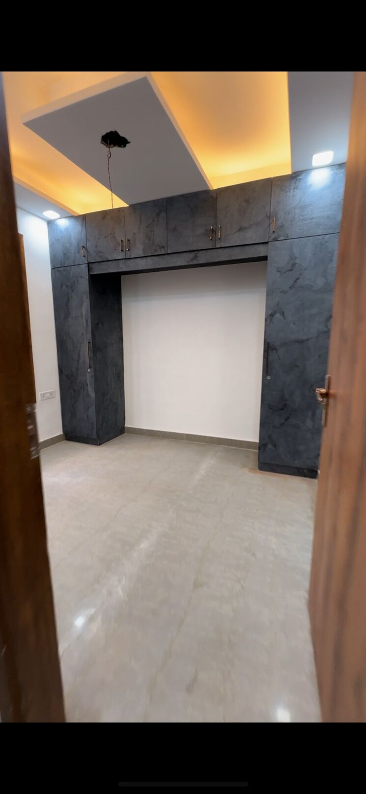 Room, rohini sector 24 3 Bedroom 1700 Sq.Ft. Builder Floor In Rohini Sector 24 Delhi 8861424