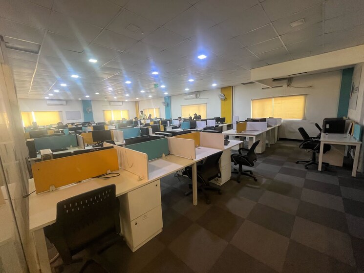 Team Area, sector 63 Commercial Office Space 5500 Sq.Ft. In Sector 63 Noida 8861456